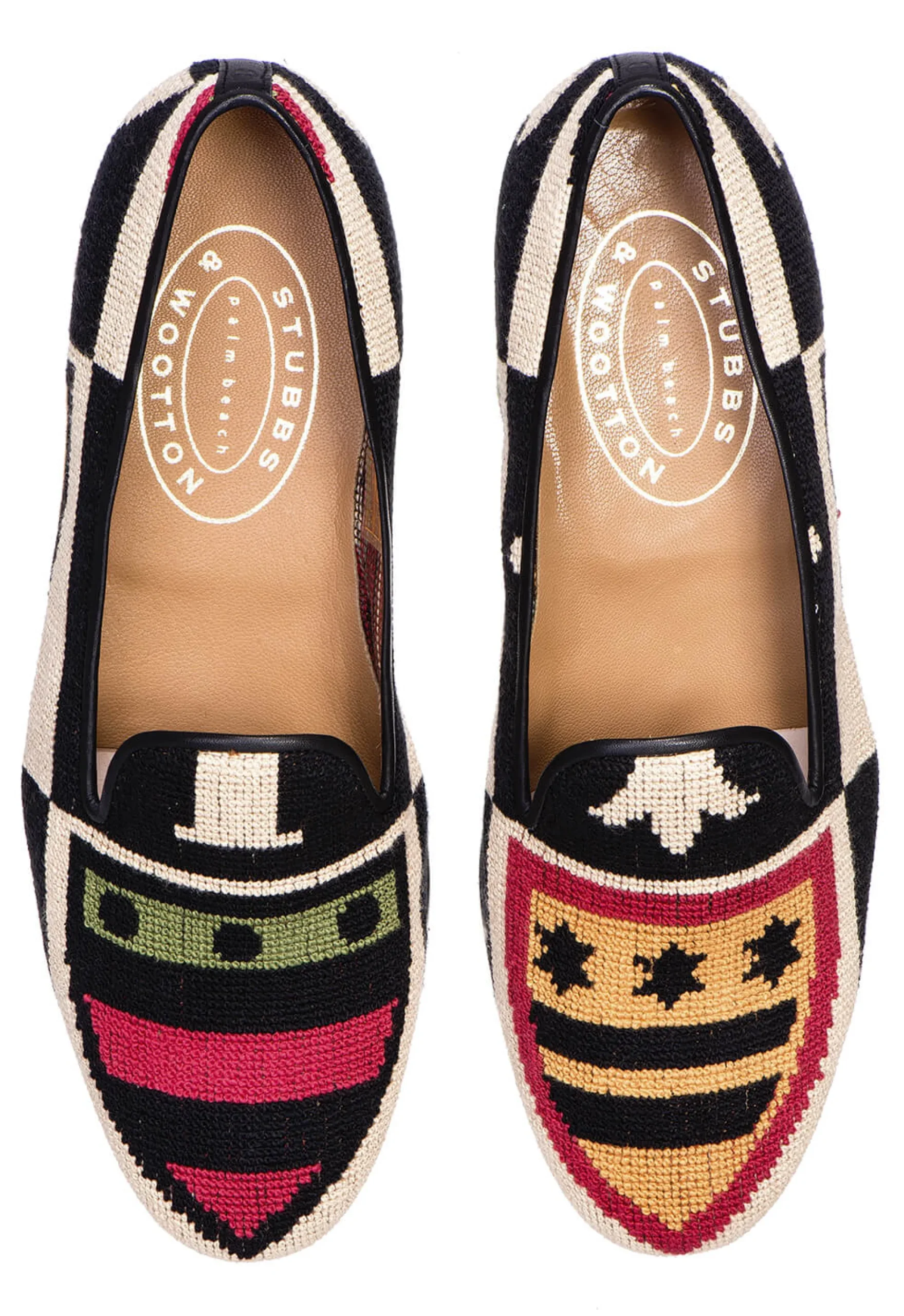 Crest Color Needlepoint Slipper (Men)